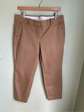 J Crew Cafe Capri Classic Cotton Ankle Chinos in Tan size 8